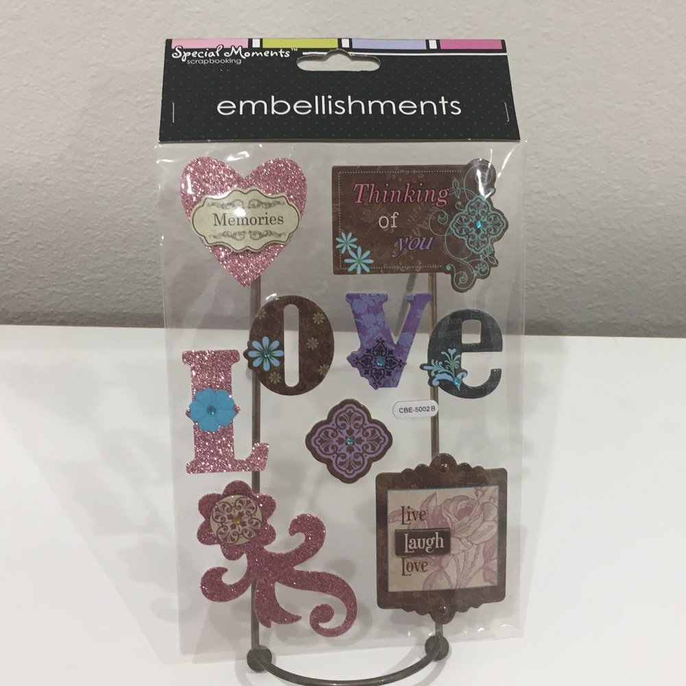 Special Moments Scrapbooking "Family" Stickers Embellishments Garnitures
